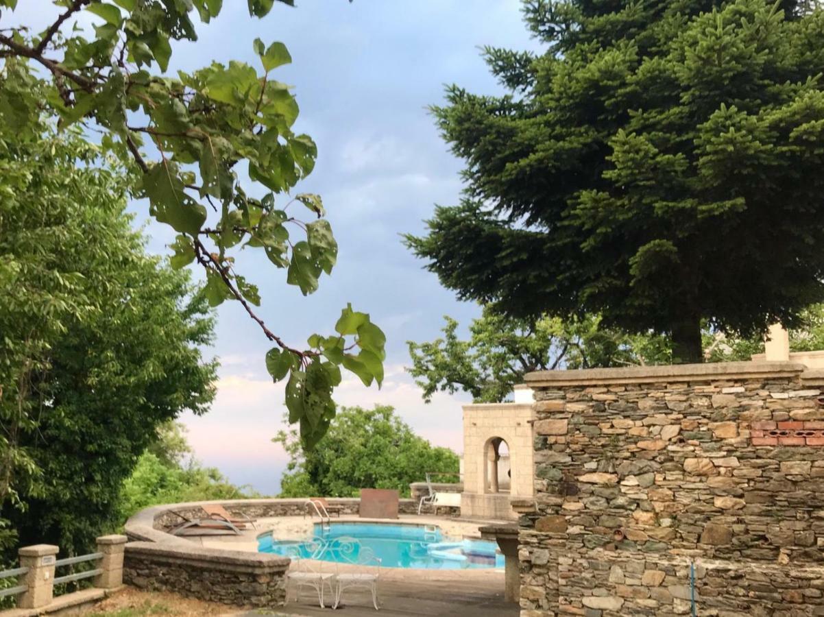 Chateau Cascara Mouresi Exterior foto